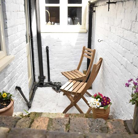 Church View Cottage Ashbourne  Esterno foto