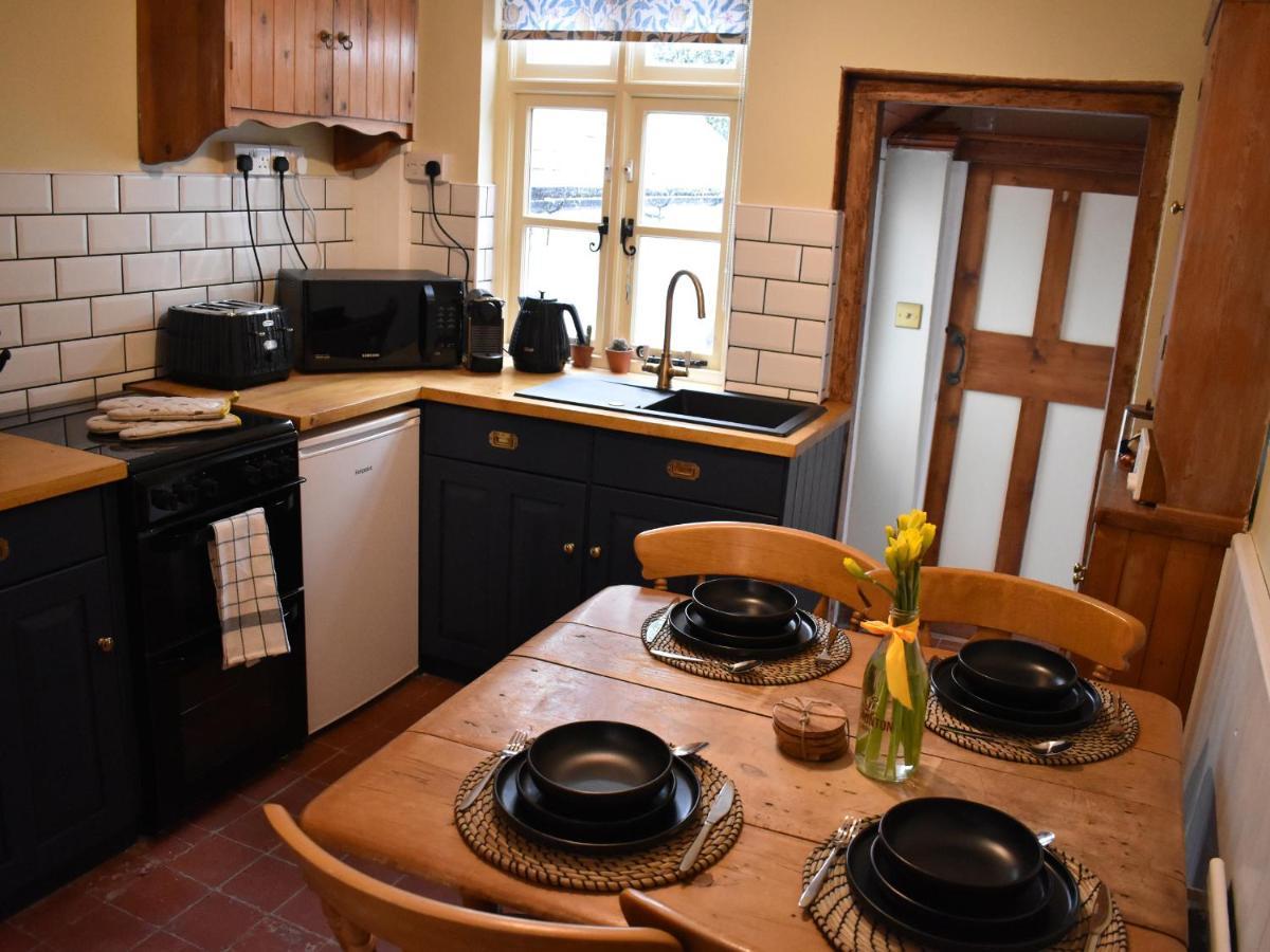 Church View Cottage Ashbourne  Esterno foto